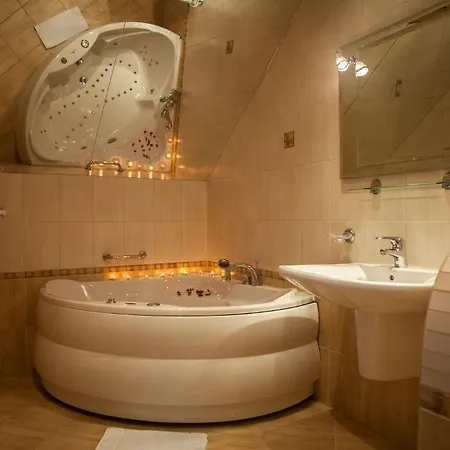 Daria Hotel 3*